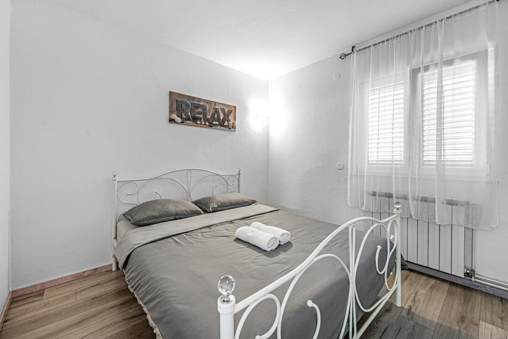 Casa Juric Apartment Primosten Luaran gambar